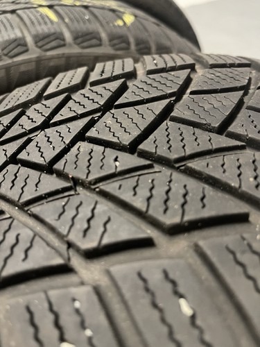 Gomme invernali usate - 225, 50